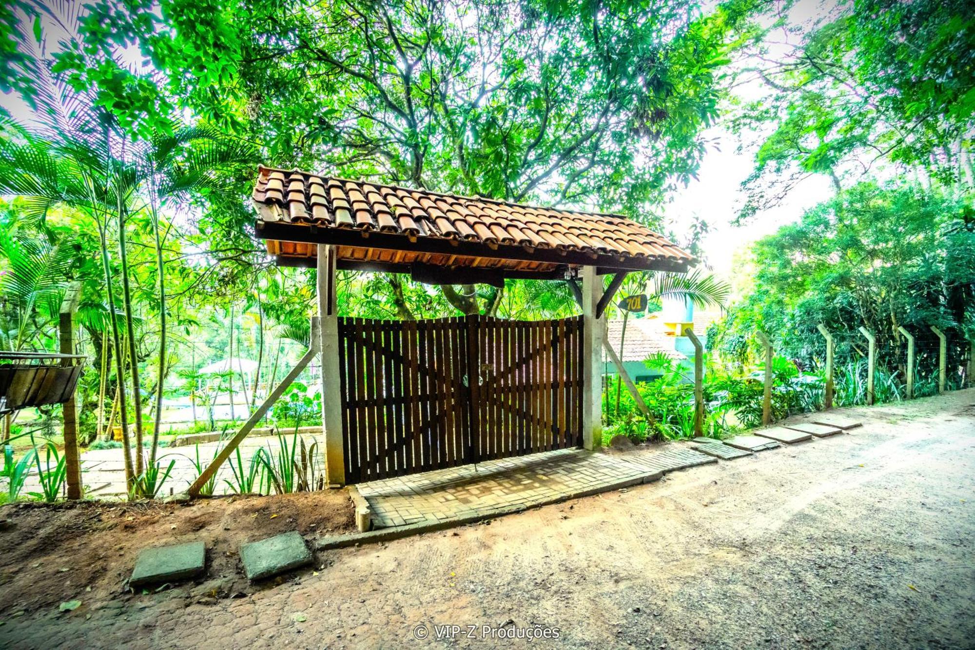 Chacara Atibaia Com Casa Na Arvore Екстериор снимка